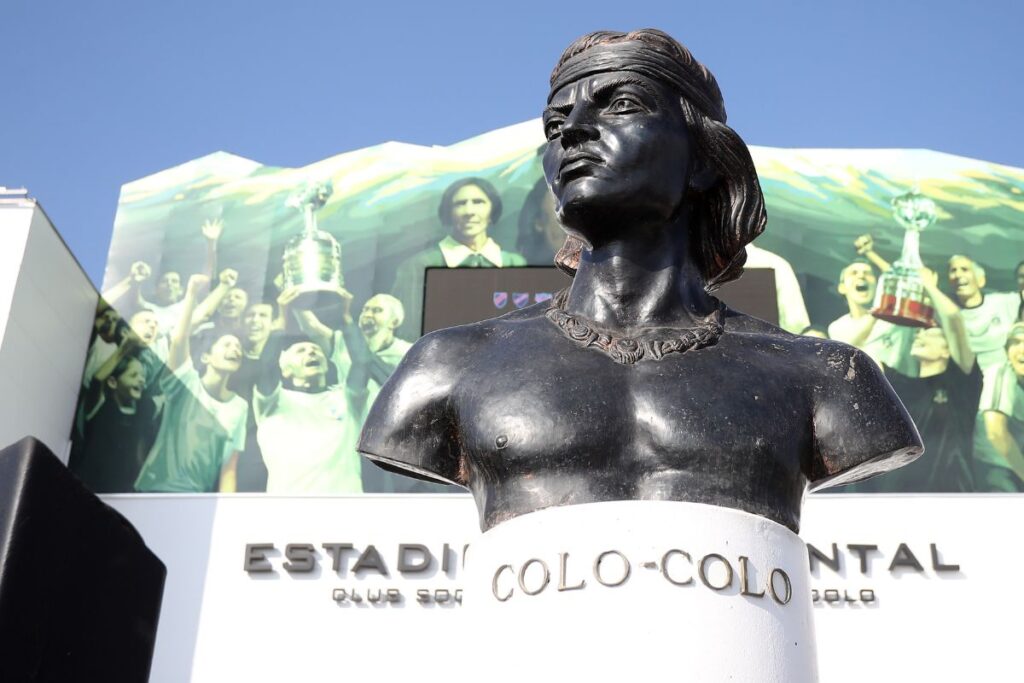 Especial invitado para partido de Colo-Colo frente a Ñublense (4)