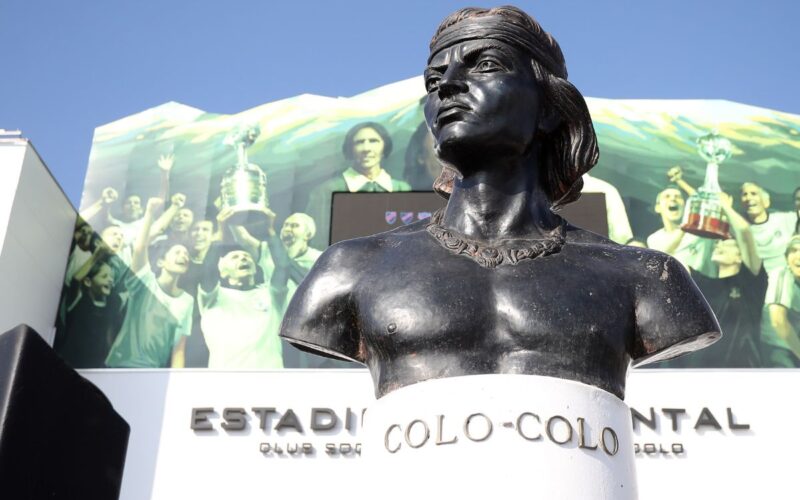 Especial invitado para partido de Colo-Colo frente a Ñublense (4)