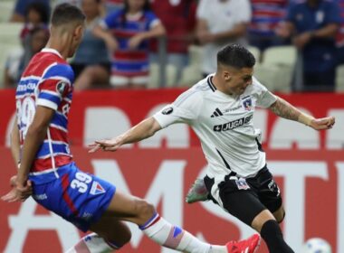 Lucas Cepeda en el partido de Fortaleza vs Colo-Colo en Brasil.