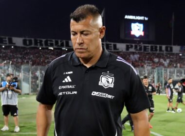 Jorge Almirón insólita situación en el Estadio Monumental