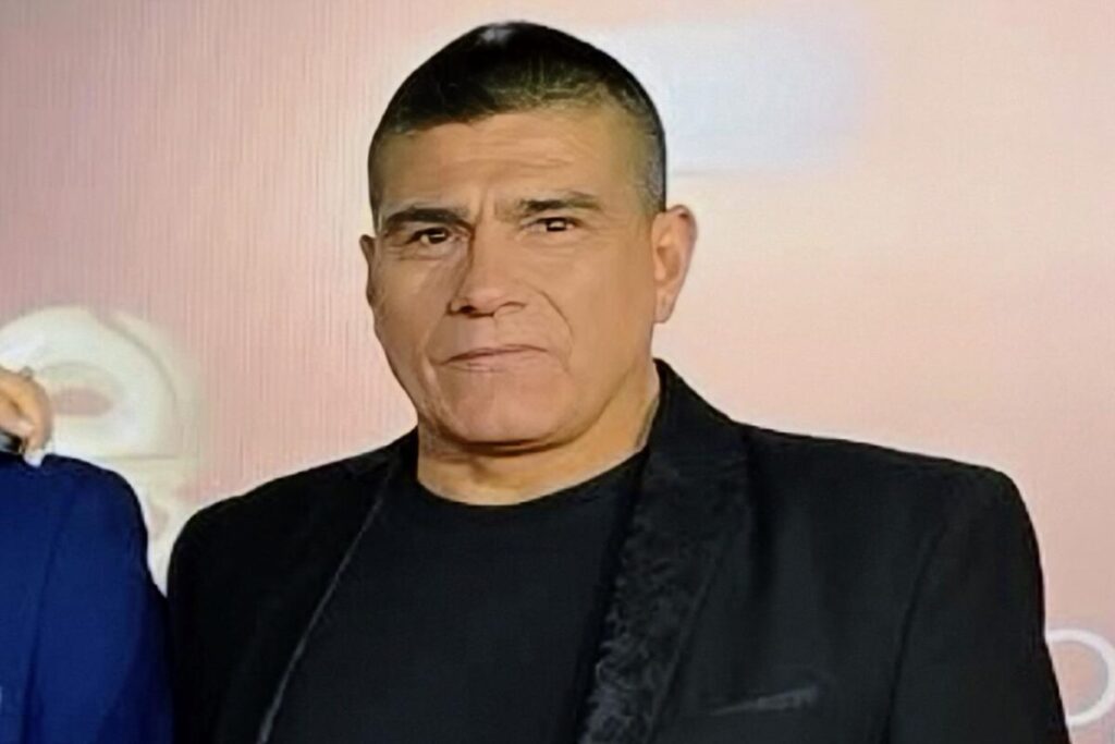 Primer plano a Marcelo Vega en una gala de TNT Sports.