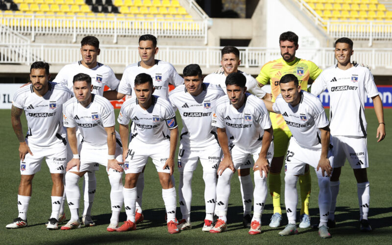 Formación de Colo-Colo frente a Deportes Limache por Copa Chile.