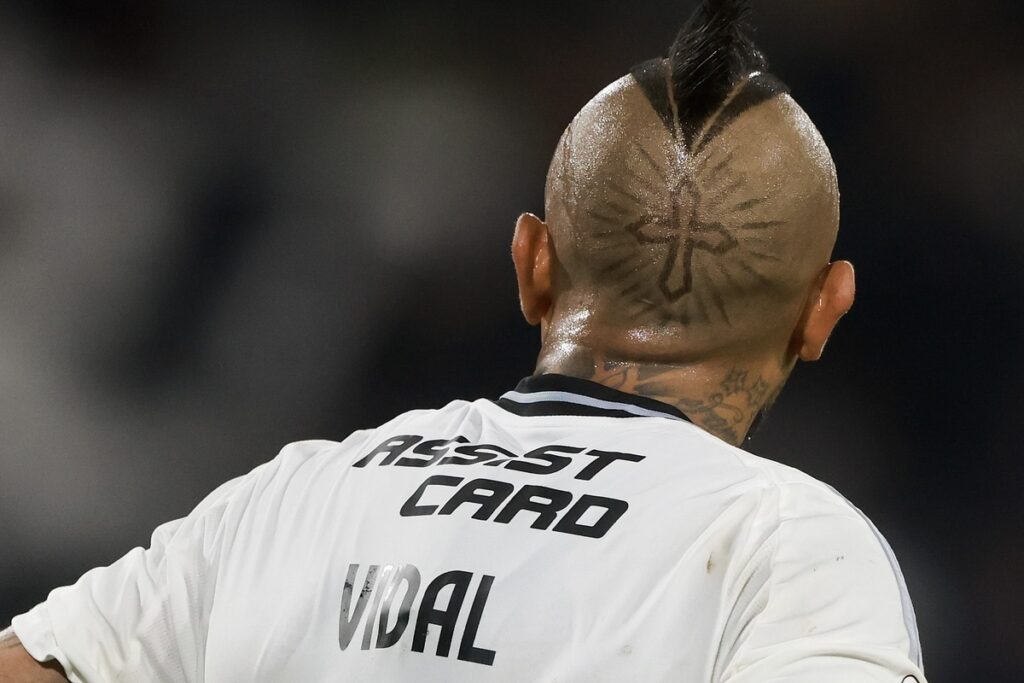 Arturo Vidal durante el partido ante Ñublense.