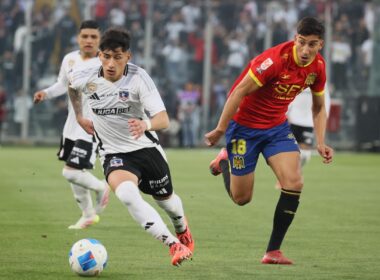 Marchant jugando contra Unión Española.