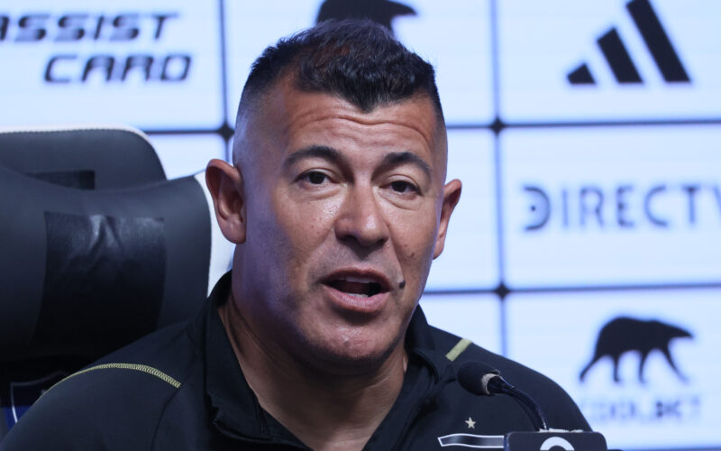 Futbol, Conferencia de prensa de Colo Colo El entrenador de Colo Colo Jorge Almiron realiza rueda de prensa el el estadio Monumental, Santiago, Chile. 08/11/2024 Dragomir Yankovic/Photosport Football, Colo Colo press conference Colo Colo Õs head coach Jorge Almiron holds a press conference at Monumental, Santiago, Chile 08/11/2024 Dragomir Yankovic/Photosport