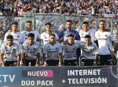 Futbol, Colo Colo vs Palestino. Fecha 6, Liga de Primera 2025. El equipo de Colo Colo es fotografiado contra Palestino durante el partido de primera division disputado en el estadio Monumental en Santiago, Chile. 27/03/2025 Felipe Zanca/Photosport Football, Colo Colo vs Palestino. 6st turn, 2025 First division league. Colo ColoÕs teams are pictured against Palestino during the first division match held at the Monumental stadium in Santiago, Chile. 27/03/2025 Felipe Zanca/Photosport