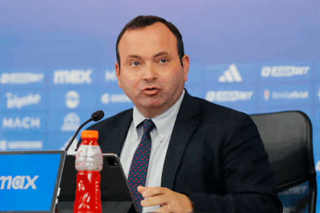 José Ramón Correa, Abogado de Azul Azul