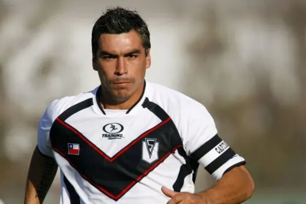 Esteban Paredes