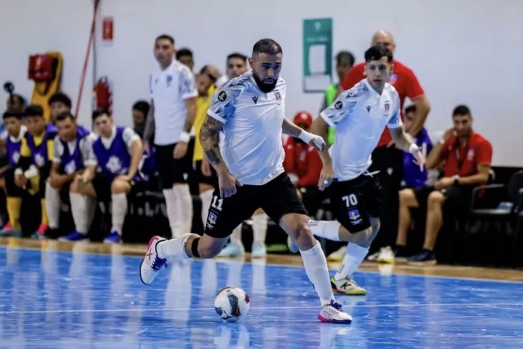 Colo-Colo Futsal disputando Copa Libertadores.
