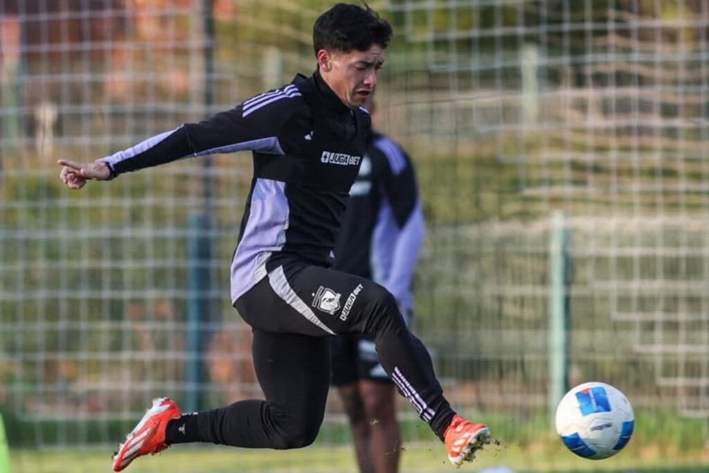 Zavala en un entrenamiento de Colo-Colo.