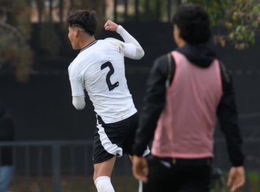 Víctor Campos celebrando su gol ante O'Higgins.