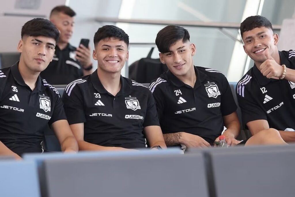 Marchant con sus compañeros de inferiores.