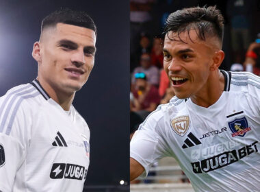 Primer plano de Lucas Cepeda y Vicente Pizarro con la camiseta de Colo-Colo.