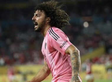 Falcón va por los octavos del Mundial de Clubes.