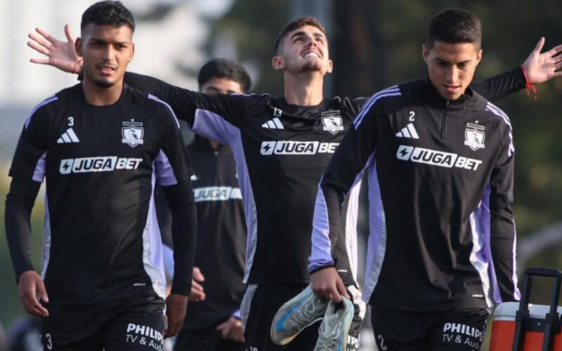 Daniel Gutiérrez, Bruno Gutiérrez y Jonathan Villagra en un entrenamiento de Colo-Colo.