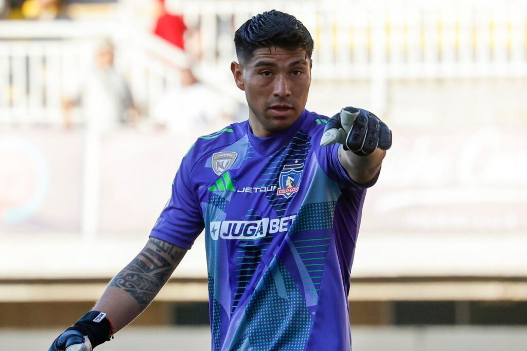 Johnny Herrera cuestionó la titularidad de Brayan Cortés