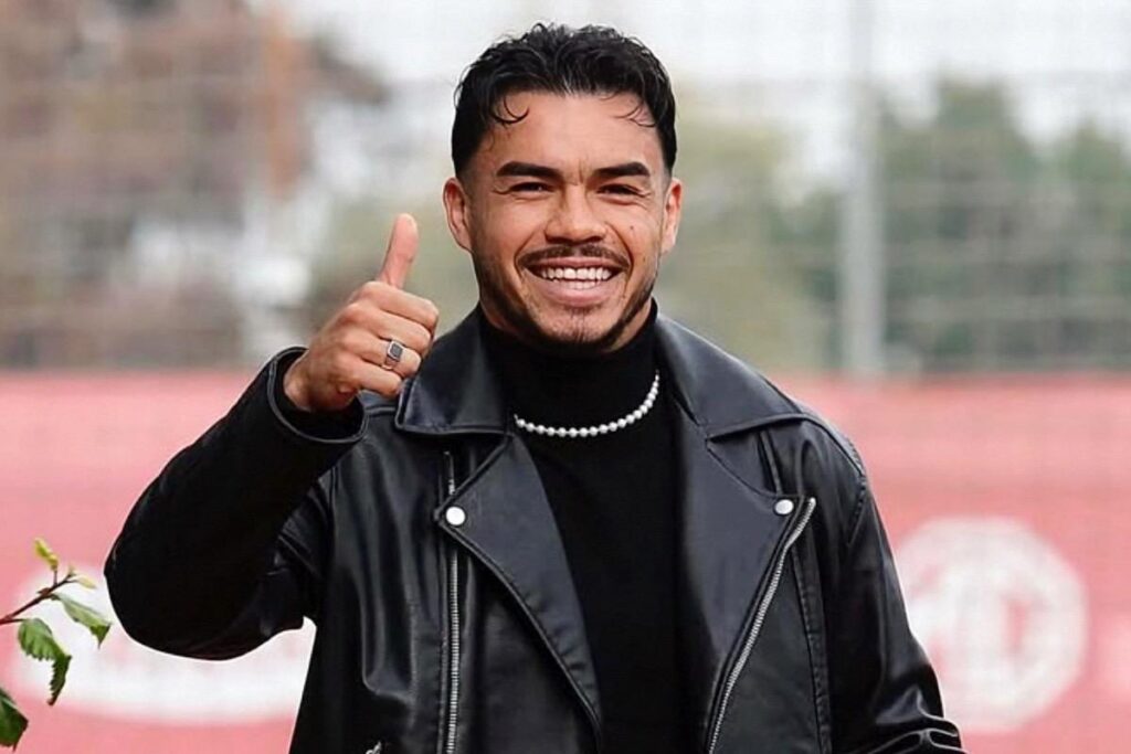 Gabriel Suazo en Juan Pinto Durán.