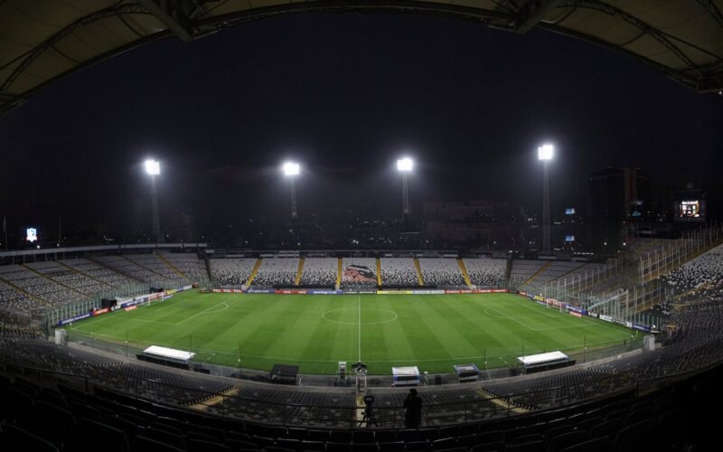 Estadio Monumental vacío.