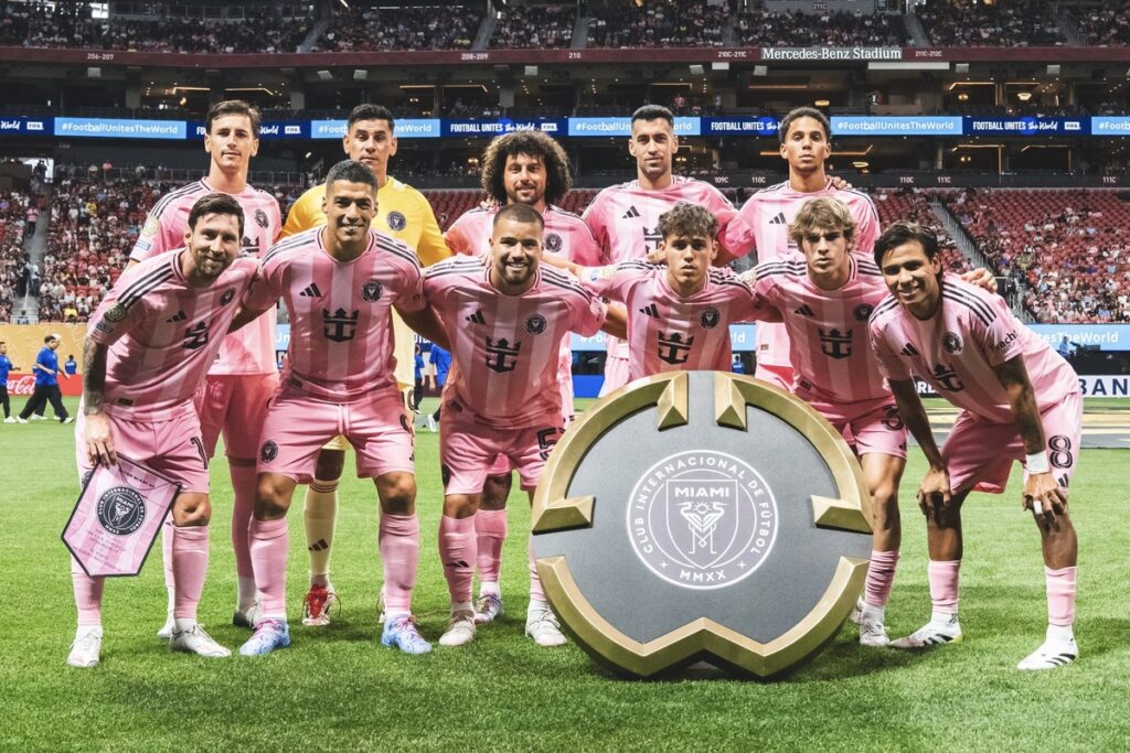 Formación Inter Miami con Maximiliano Falcón entre ellos.