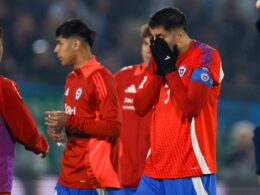 Tristeza en La Roja y los hinchas tras caída ante Argentina