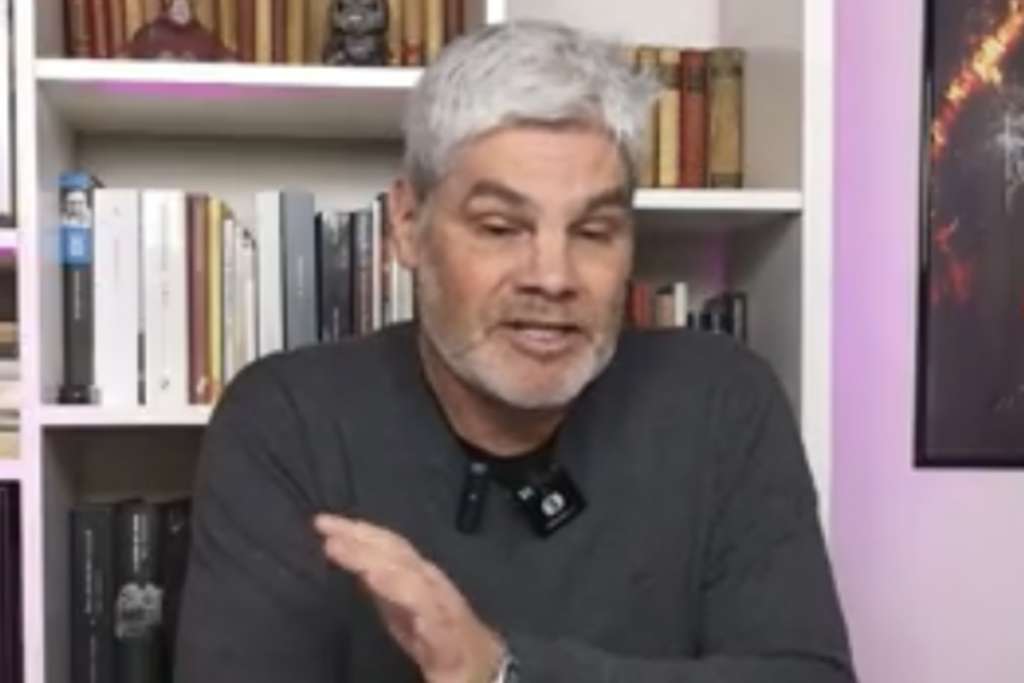Primer plano de Juan Cristóbal Guarello.