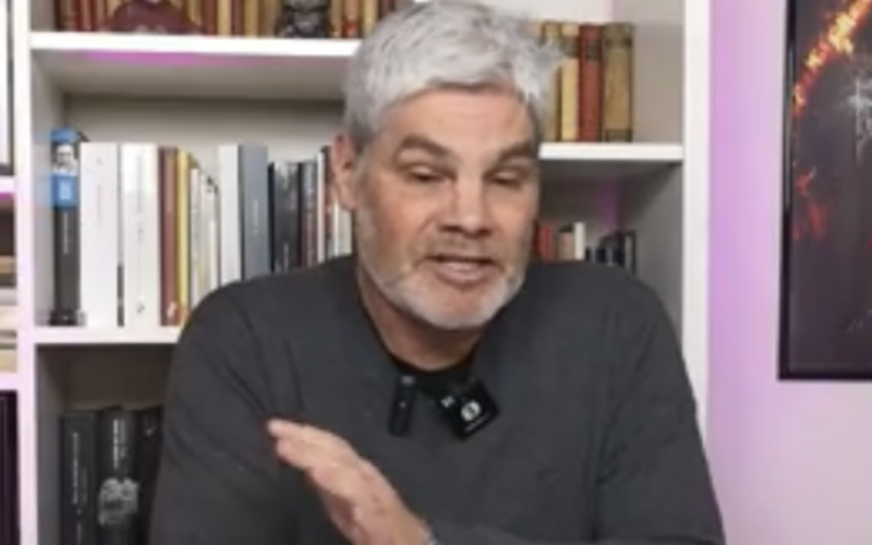 Primer plano de Juan Cristóbal Guarello.