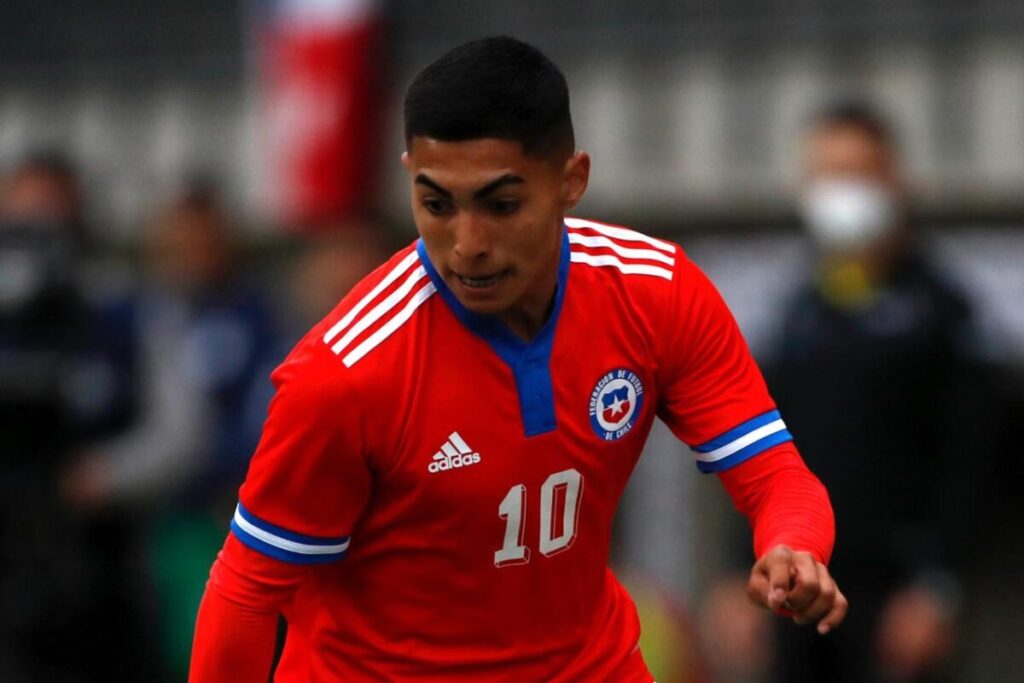 Jordhy Thompson con la Selección Chilena Sub-20.