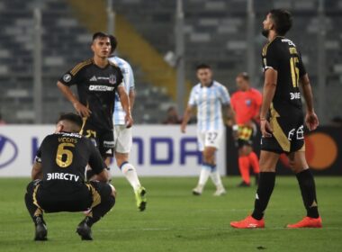 Vegas, Pizarro y Amor en el partido ante Racing.