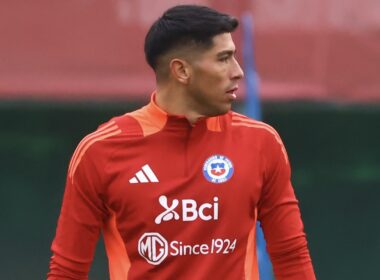 Cortés entrenando en Juan Pinto Durán.