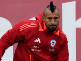 Arturo Vidal entrenando en la Selección Chilena.