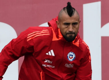 Arturo Vidal entrenando en la Selección Chilena.