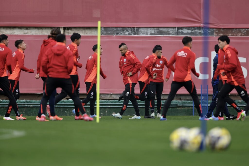La Roja entrenando en Juan Pinto Durán.