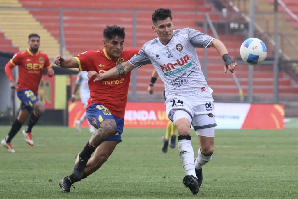 Unión Española y Limache cerraron la fecha 13 de la Liga de Primera.