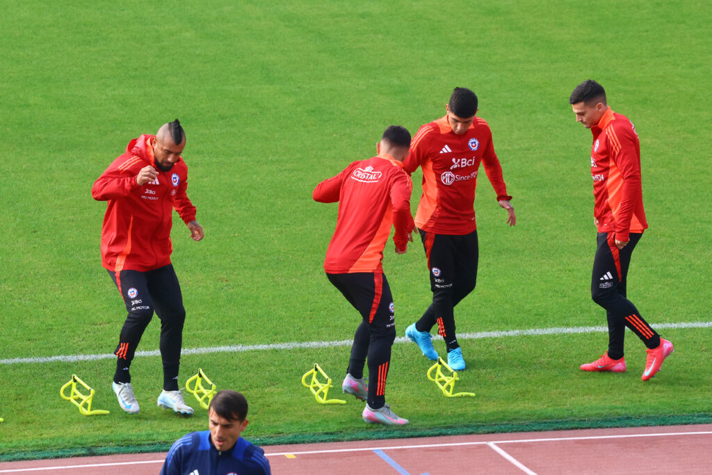 Esteban Matus entrenó junto a los jugadores de Colo-Colo en La Roja