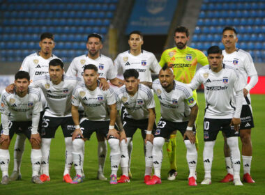 Futbol, Deportes Iquique vs Colo Colo. Fecha 8, Liga de Primera 2025. Los jugadores de Colo Colo posan a los fotografos antes del partido de primera division disputado en el estadio Tierra de Campeones de Iquique, Chile. 12/06/2025 Alex Diaz/Photosport Soccer, Deportes Iquique vs Colo Colo. Date 8, Liga de Primera 2025. Colo Colo Colo players pose to photographers before the first division match played at the Tierra de Campeones stadium in Iquique, Chile. 12/06/2025 Alex Diaz/Photosport