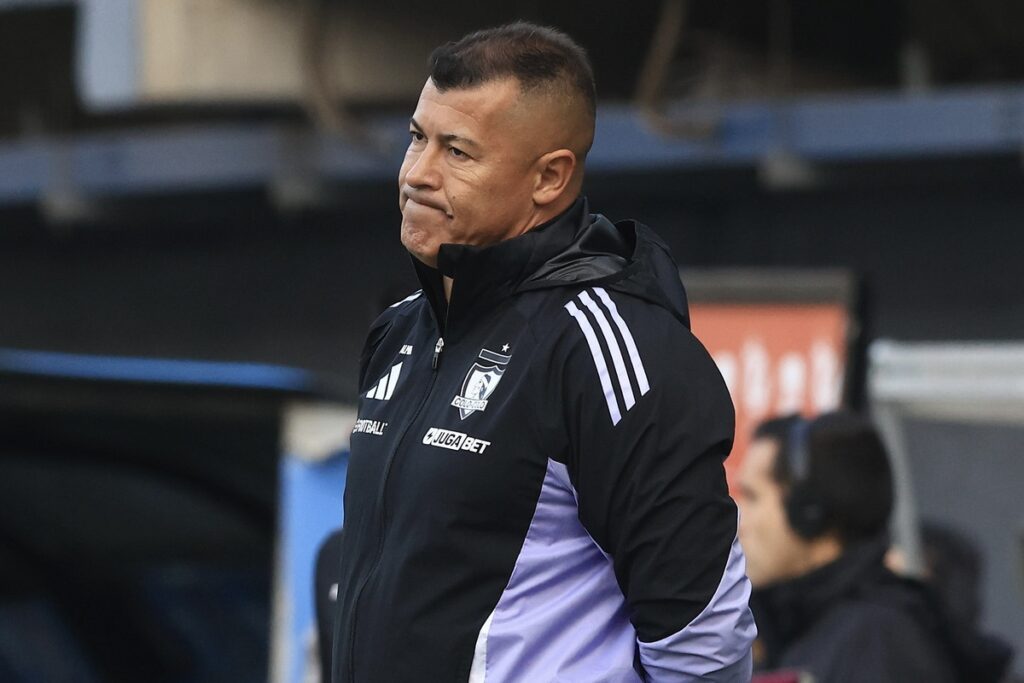 Almirón en la derrota de Colo-Colo ante Audax.