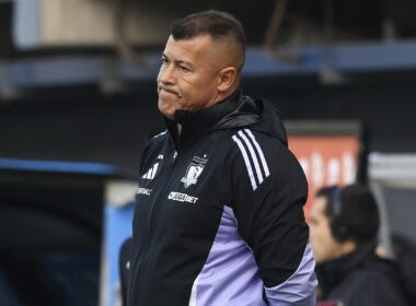 Almirón en la derrota de Colo-Colo ante Audax.