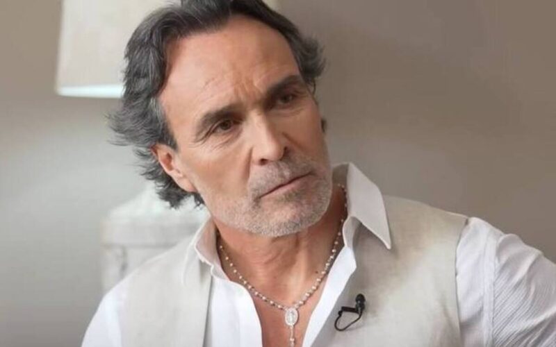 Primer plano de Marcelo Ramírez.