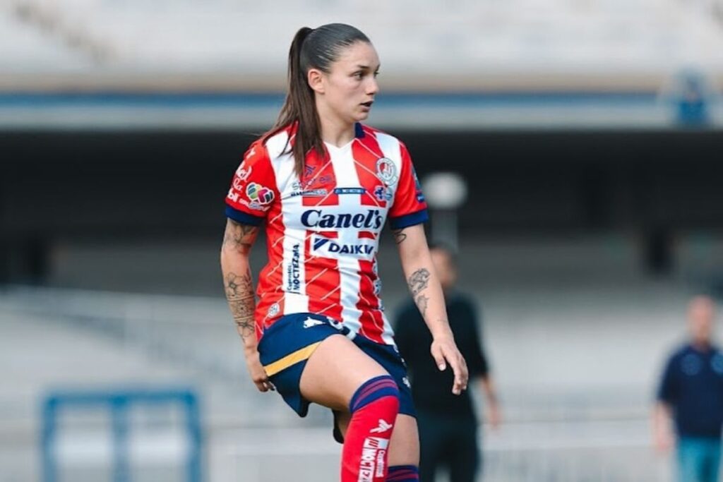Isidora Olave