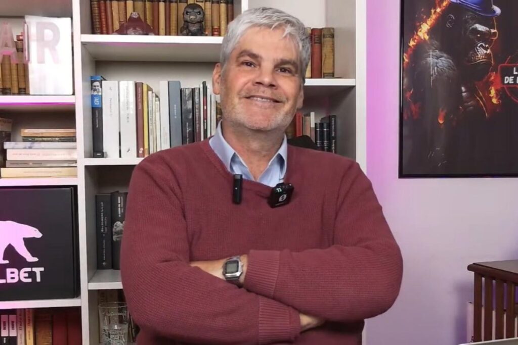 Juan Cristóbal Guarello