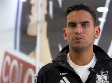 Vegas hablando con los medios de Colo-Colo.