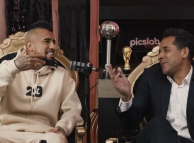 Arturo Vidal y Jean Beausejour en el podcast "El reinado".