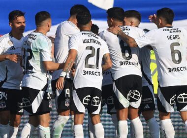 Colo-Colo celebrando ante la U
