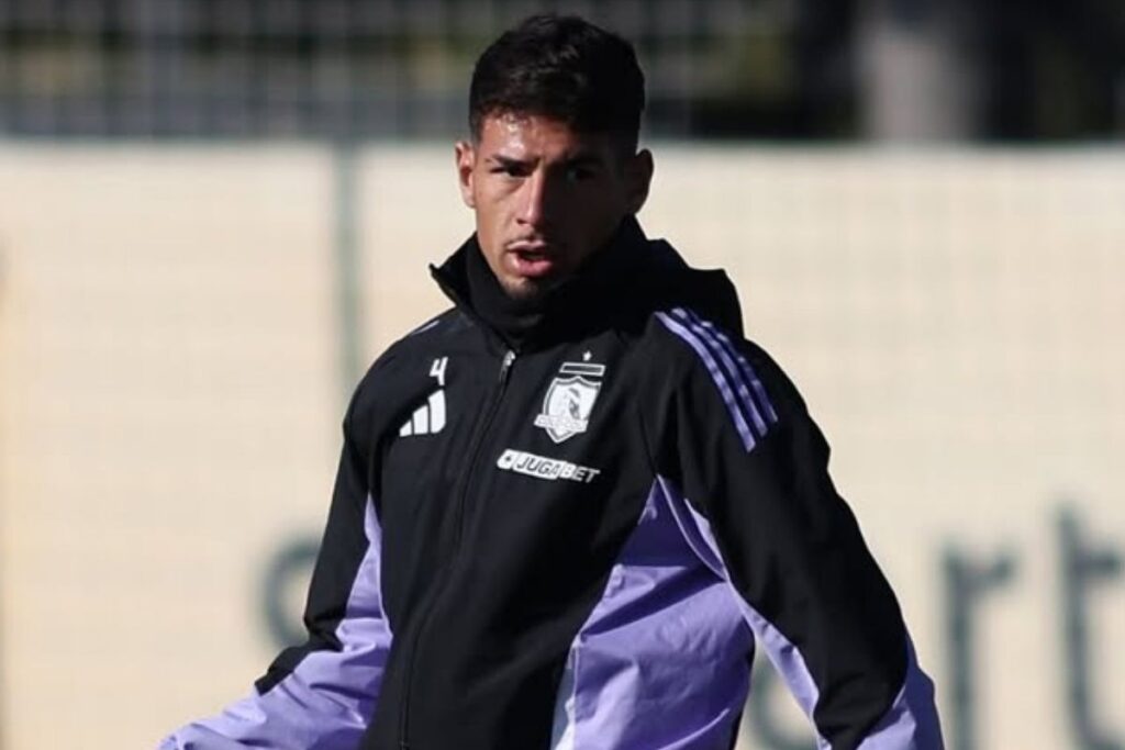 Jorge Almirón respaldó la titularidad de Alan Saldivia en Colo-Colo.