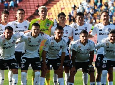 formación Colo-Colo frente a Universidad Católica.