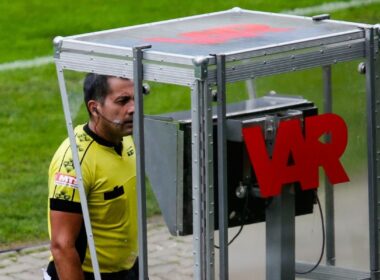 VAR