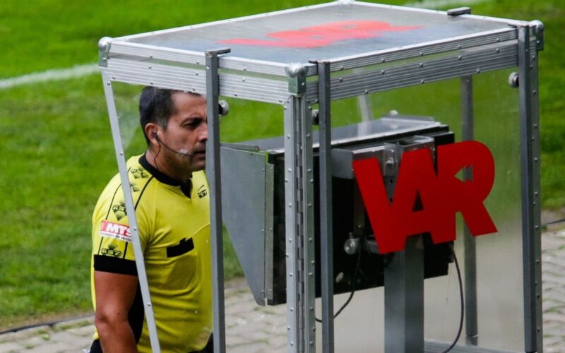 VAR
