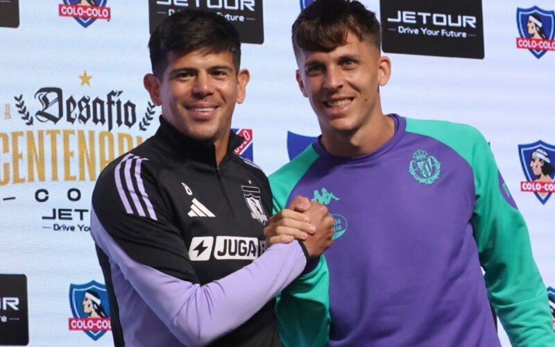Capitanes Colo-Colo y Real Valladolid