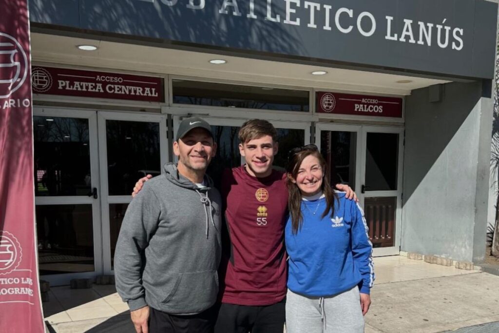 Fidel Tourn tras ser ratificado como nuevo jugador de Lanús