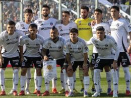Formación de Colo-Colo vs Deportes la Serena en el Estadio Monumental.